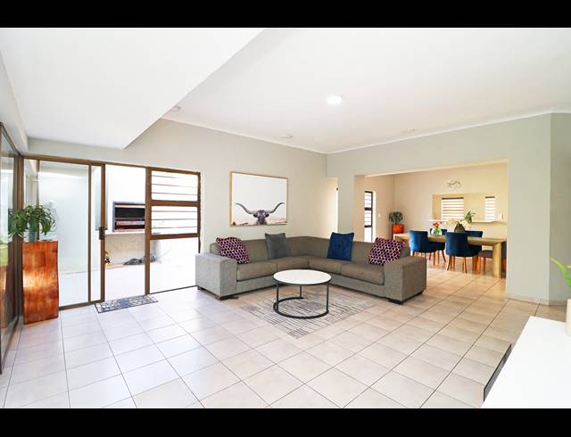 5 BEDROOM HOUSE TO LET IN WINSTON RIDGE